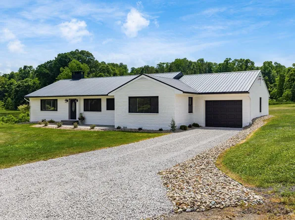 2428 Applegate Rd, Lucas, OH 44843