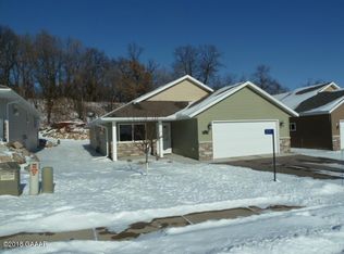 2215 Ridgedale Dr, Alexandria, MN 56308