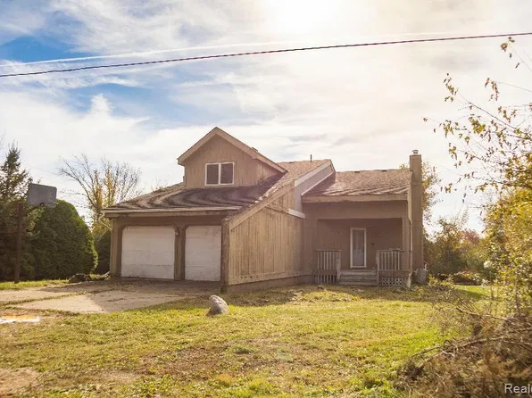 7356 N Territorial Rd, Dexter, MI 48130