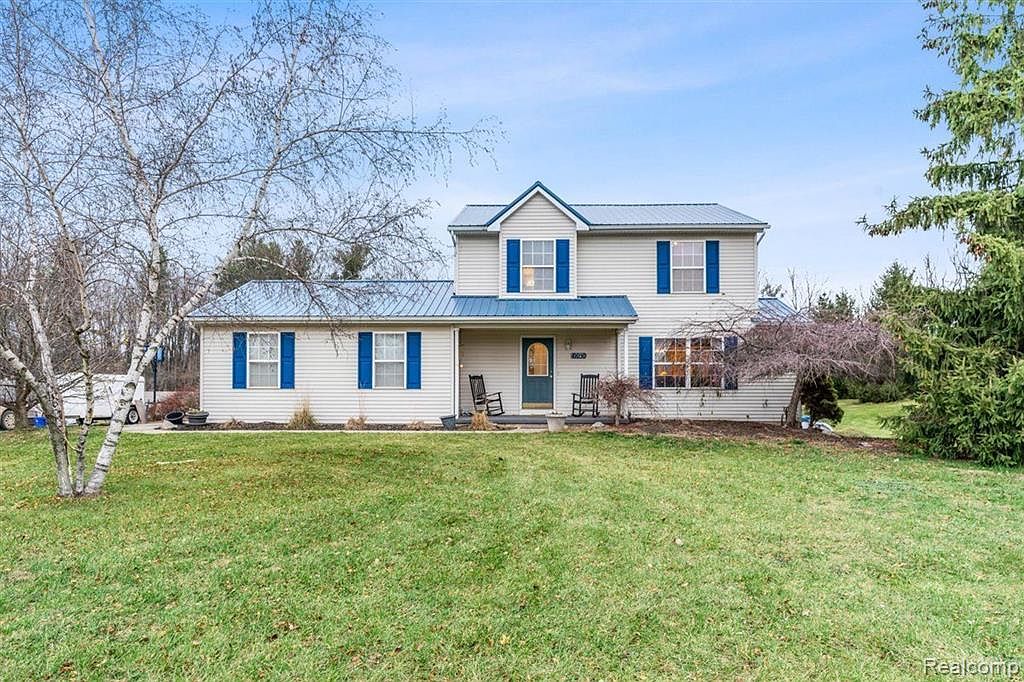 10050 Redhawk Dr, Perry, MI 48872 Zillow