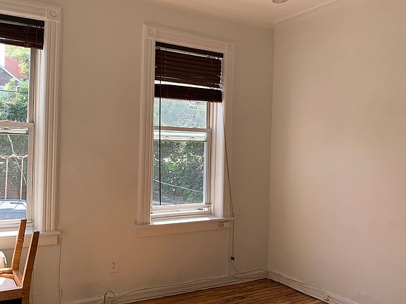5th image of 25-39 36th St #2R