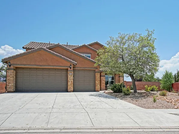 144 Paseo Vista Loop NE, Rio Rancho, NM 87124