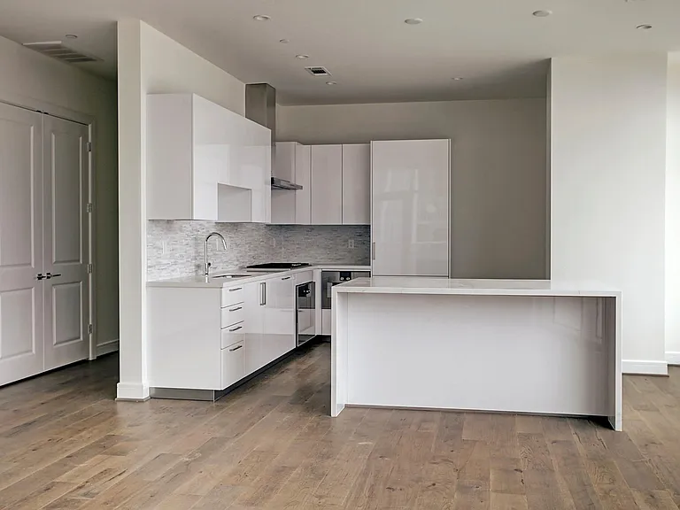 4521 San Felipe St #1403 — Photo 12