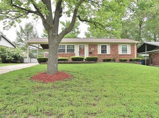 2065 Gerard Park Ln, Hazelwood, MO 63042