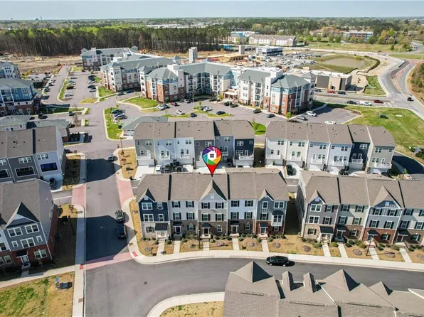 1214 Gunboat Dr, Suffolk, VA 23435