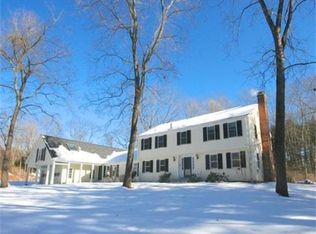 8 Meadowbrook Rd, Lincoln, MA 01773