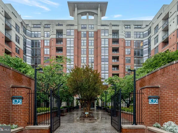 1021 N Garfield St APT 315, Arlington, VA 22201