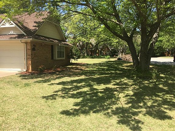 3rd image of 1007 Rockford Ct