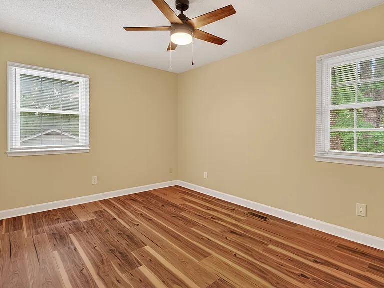 3107 Beaconwood Dr — Photo 18