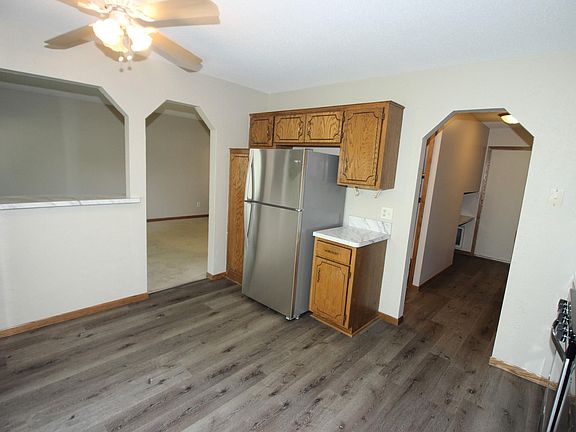 5th image of 299 Pleasure Creek Dr NE