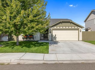 5714 Rio Grande Ln, Pasco, WA 99301