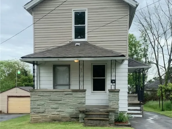 1323 Barbour Pl, New Castle, PA 16101