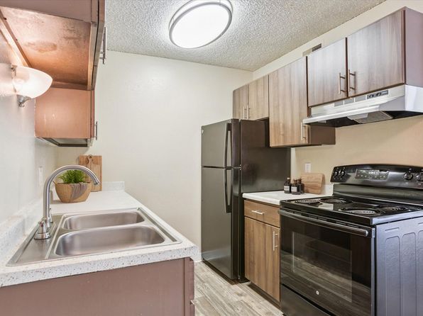 4414 Montebello Dr #120
