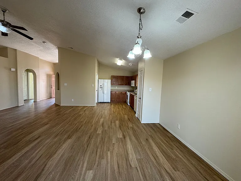 750 Purple Aster Ave SW — Photo 4
