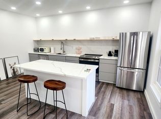 350 Wembley Cir #B, Atlanta, GA 30328