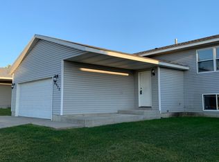 4920 10th St NW, Rochester, MN 55901