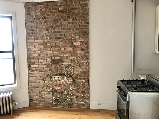 Rented by In Haus LLC | media 39