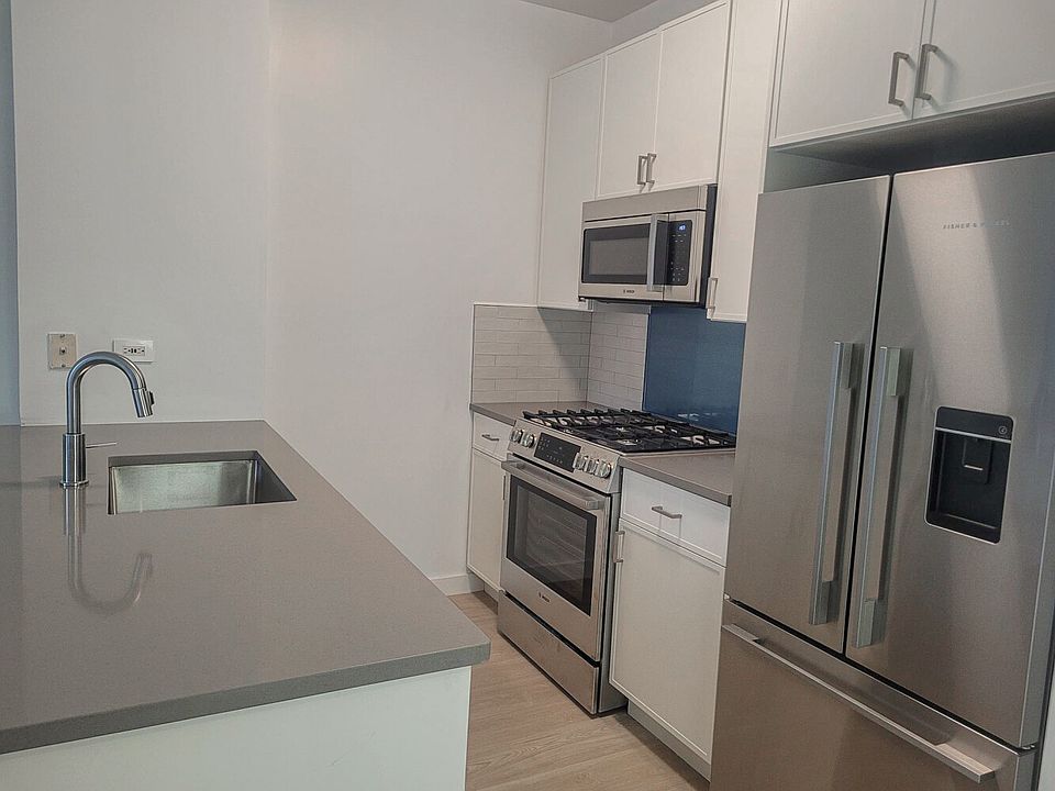 1st image of 95 Worth St #613