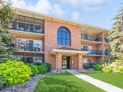 4931 Circle Dr APT 103, Crestwood, IL, 60418