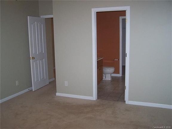 4th image of 2912 Meherrin Ct