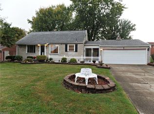 580 Breetz Dr, Campbell, OH