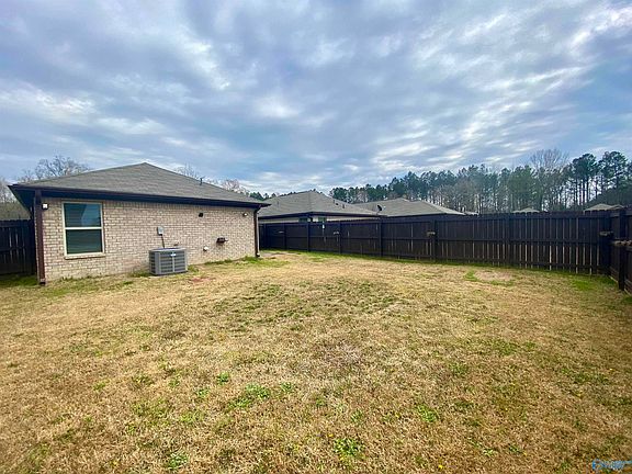 4th image of 171 Winstead Cir