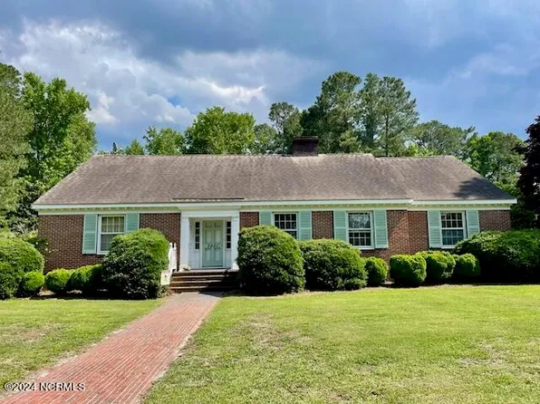 5821 E Lang Street, Fountain, NC 27829