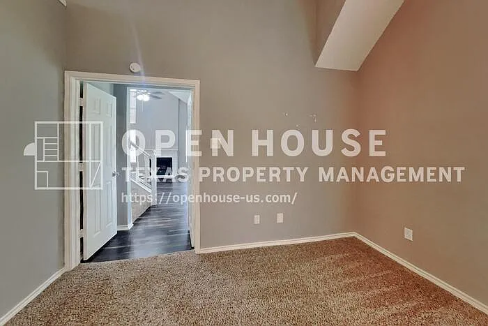 10016 Concord Dr — Photo 7