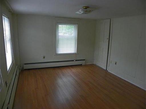 2nd image of 17 Front St #3