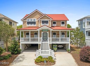 105 SE 74th St, Oak Island, NC 28465