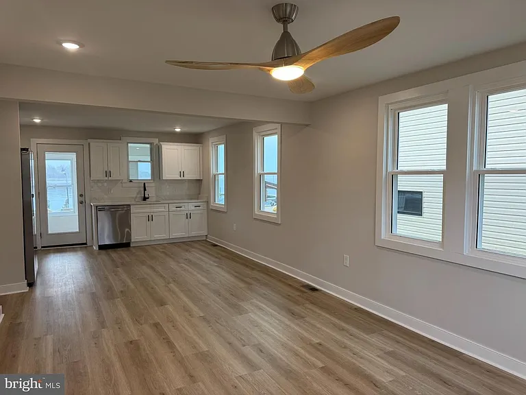 9135 Cuckold Rd — Photo 11