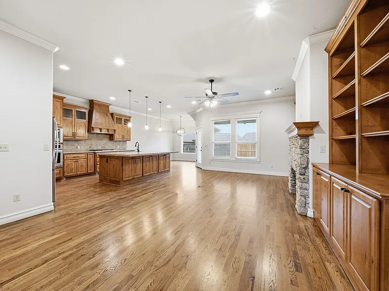 12814 S Birch St — Photo 7