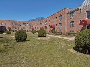 318 Richbell Rd APT B4, Mamaroneck, NY 10543