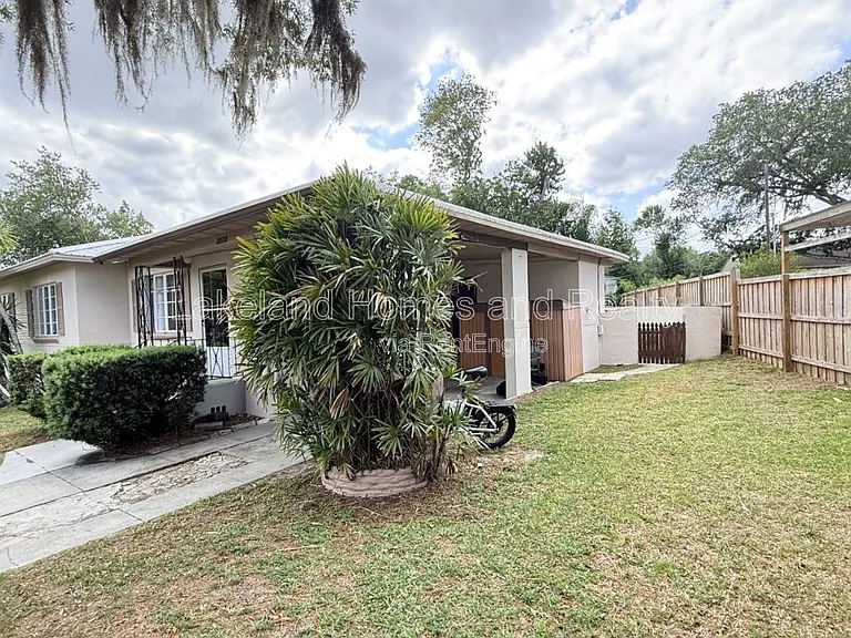 3115 Buckingham Ave — Photo 3