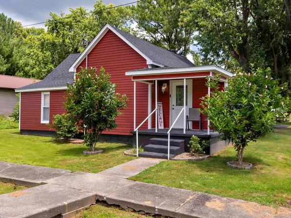 200 N Church St, Pittsburg, IL 62974
