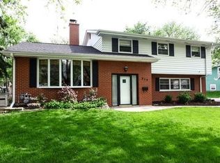 313 Tamarack Ave, Naperville, IL