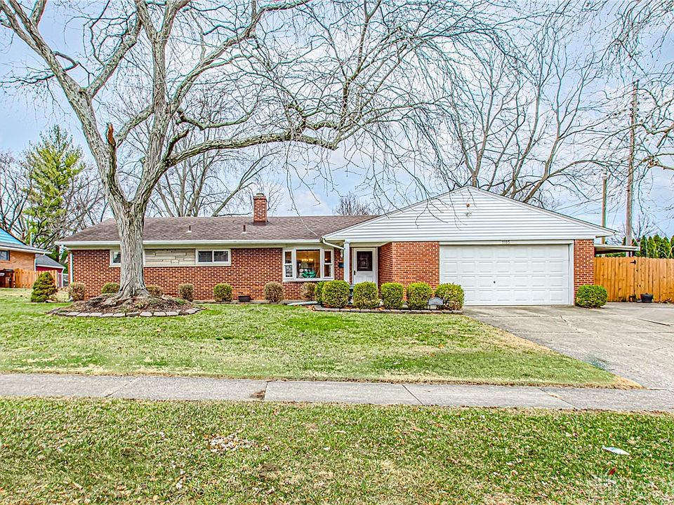 1st image of 1105 Chateau Dr