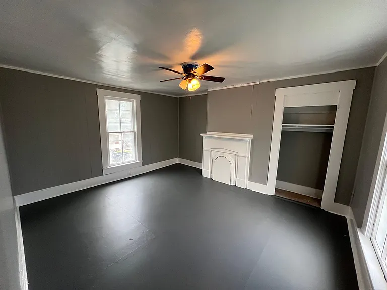 1334 Ridge Ave — Photo 3