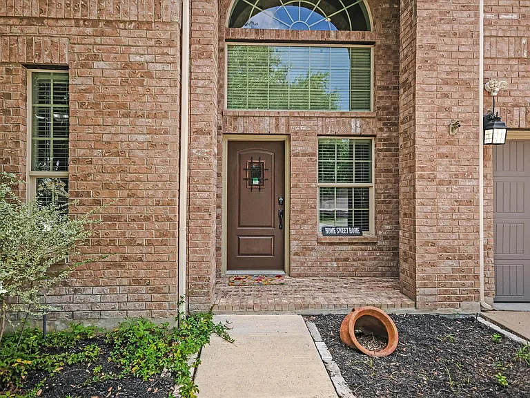 4623 Chestnut Meadows Bnd — Photo 3