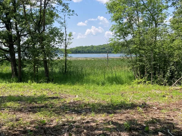 1246 Island Lake Resort Dr, Lengby, MN 56651