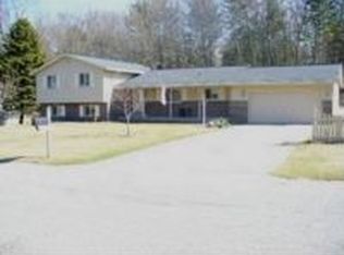 1915 Forest Park Rd, Norton Shores, MI 49441