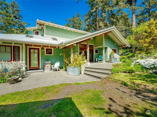 3312 Sunrise Cove Road, Lummi Island, WA 98262