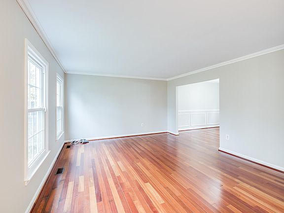 3rd image of 13615 Flintwood Pl
