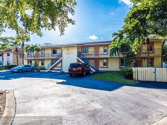 3rd image of 11616 NW 28th St #U-6
