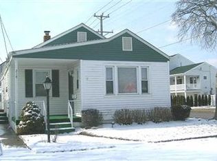 218 N Kenyon Ave, Margate, NJ 08402