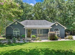 112 Barnes Cir, Commerce, GA 30530