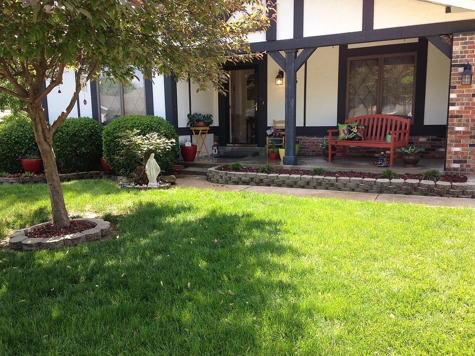1st image of 1166 Holly River Dr