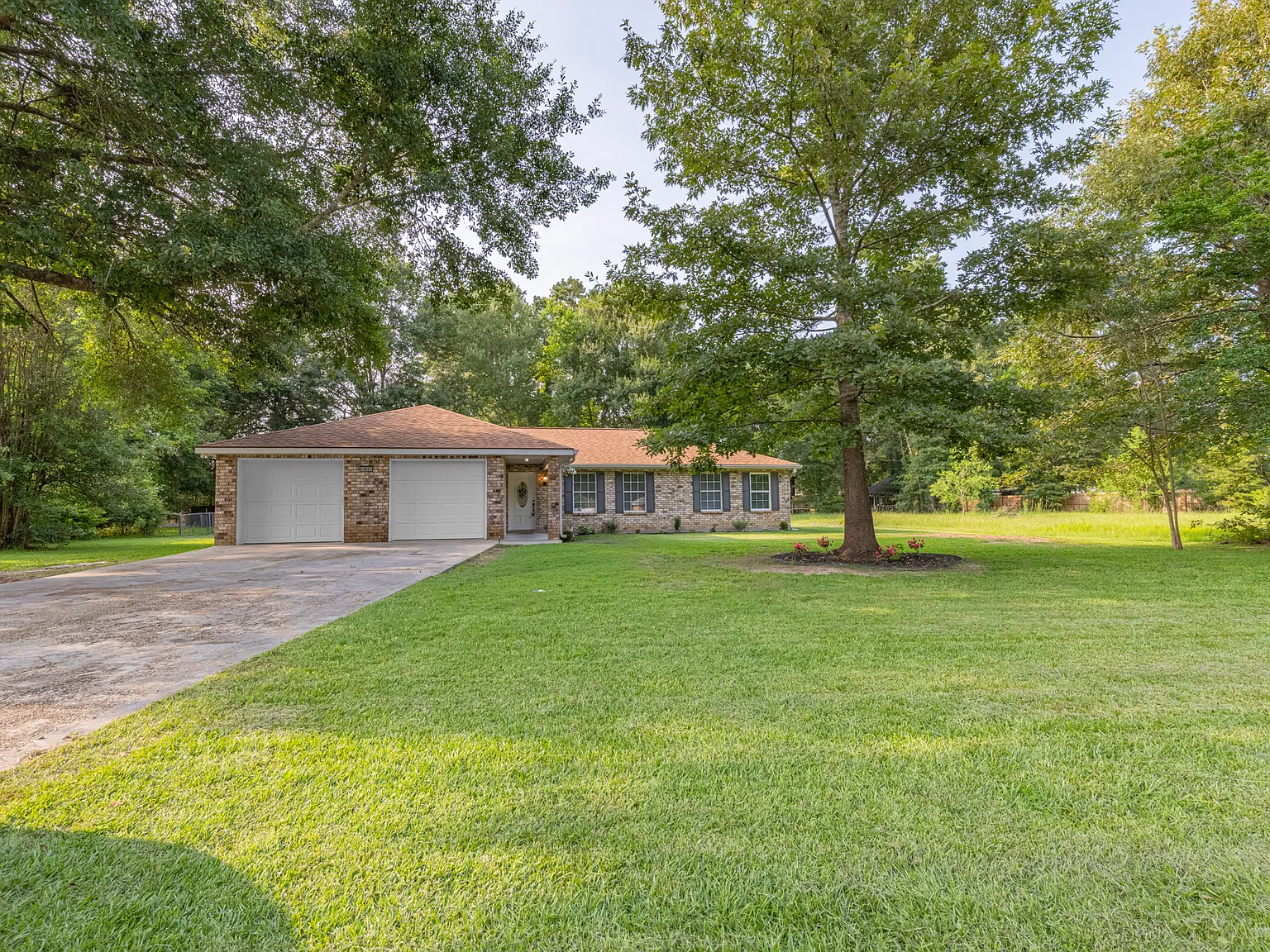 3 bed, 1642 sqft, $2,200 — Photo 3