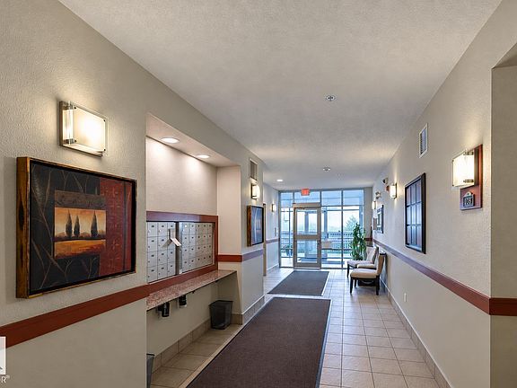 4th image of 11140 68th Ave NW Unit 101