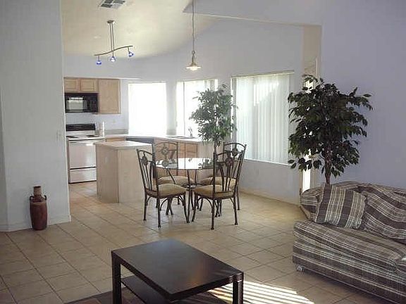 4th image of 7413 E Medina Ave